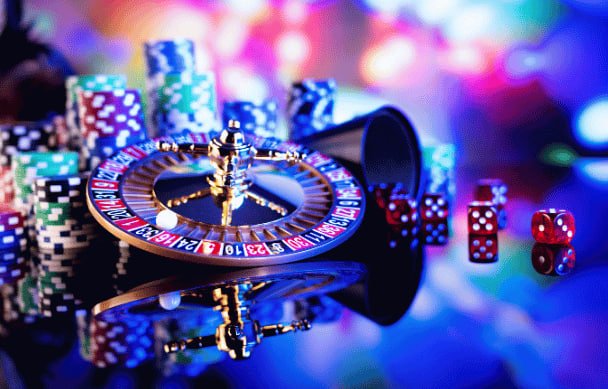Antarmuka Permainan Meja laristoto menampilkan roulette dan papan taruhan interaktif
